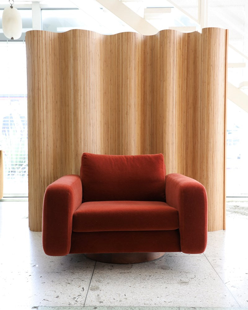 Mesa Swivel Chair