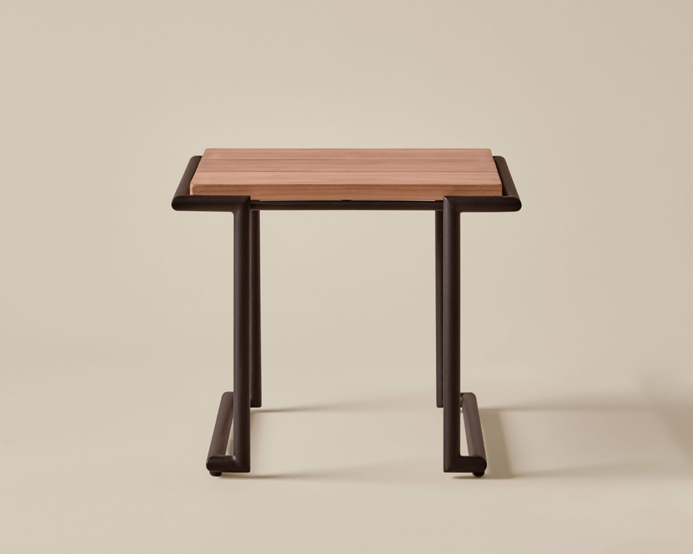 Hinterland Lounge Chair - Black / Chicory Grid