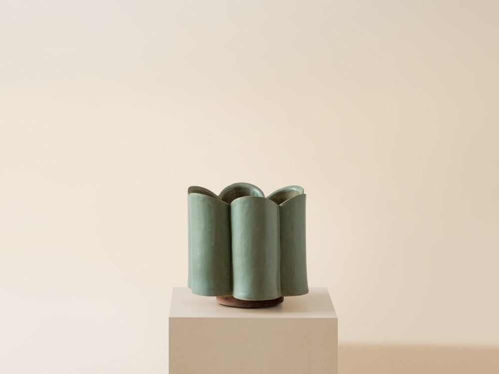 Short Scallop Vase - Cool Arthichoke
