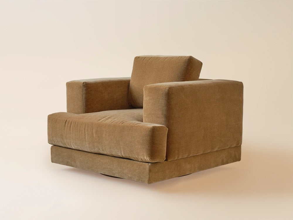 Bosque Swivel Chair