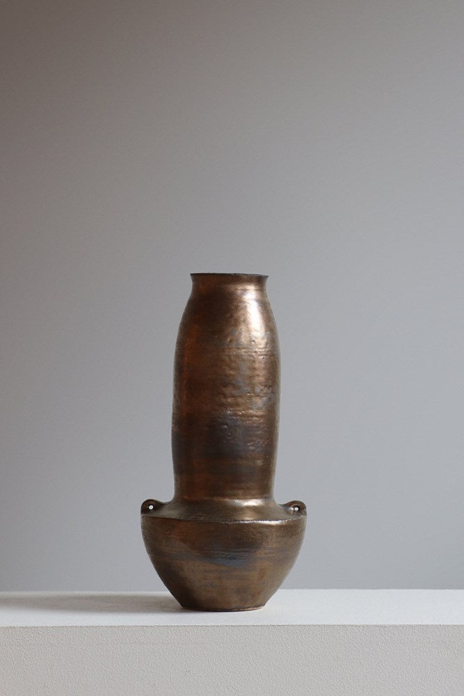 Medium Vessel