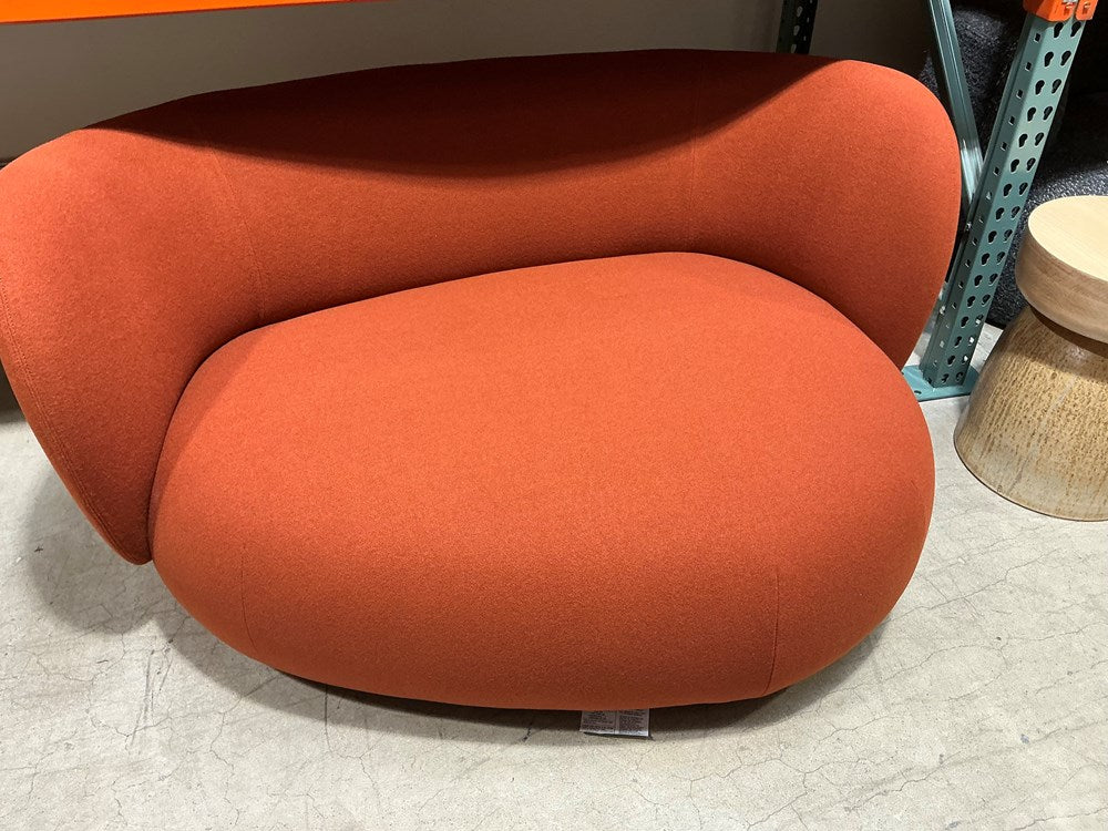 Rico Curve Right Loveseat