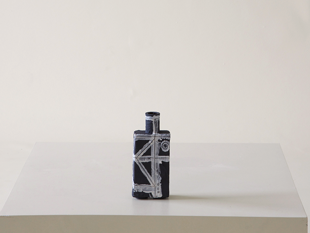 Small Scribe Vessel in Black
