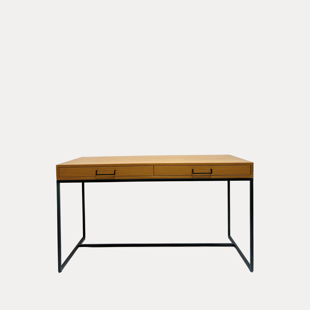 Thin Frame Desk
