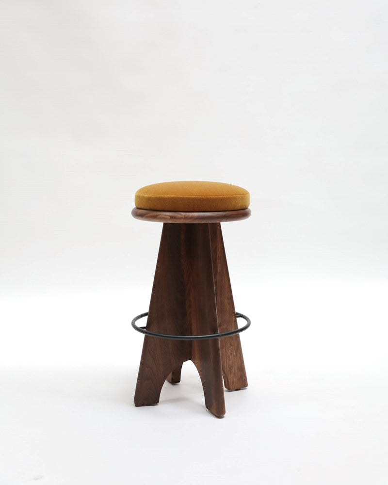 Ojai Counterstool w/ Swivel