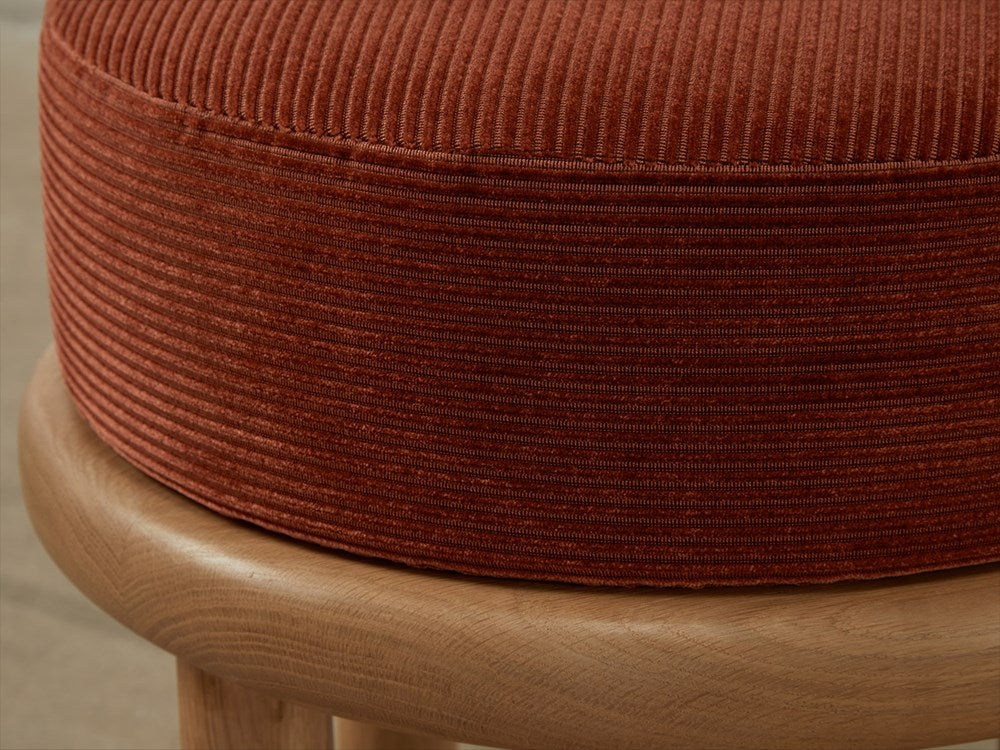 Petite Moreno Ottoman