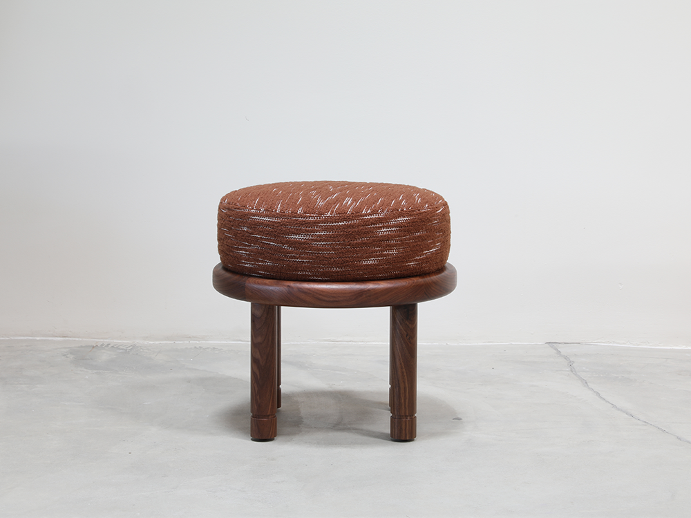 Petite Moreno Ottoman