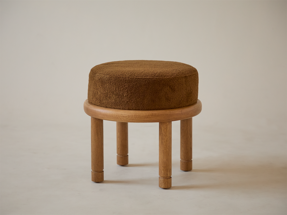 Petite Moreno Ottoman