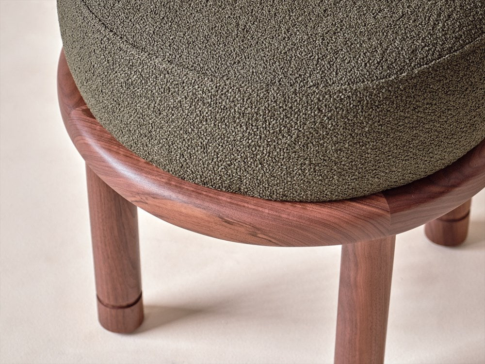 Petite Moreno Ottoman