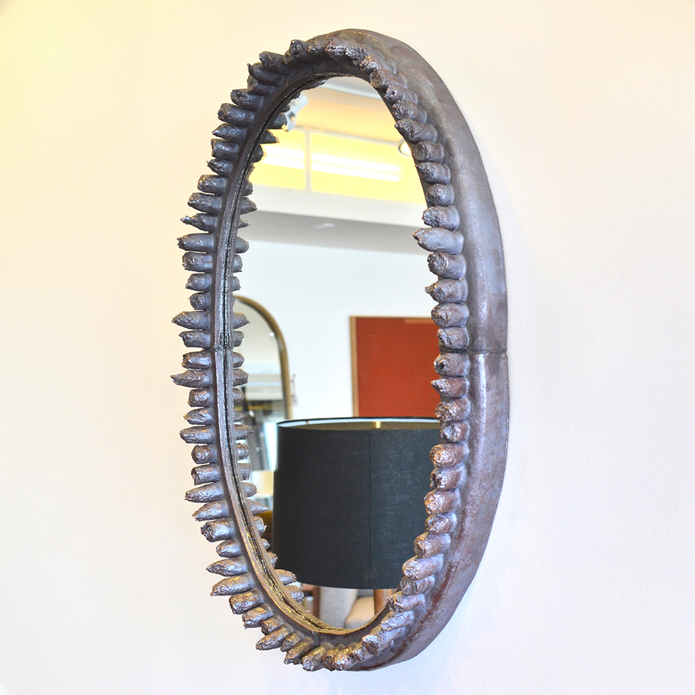 Torn Nub Mirror (33” Oval IO)