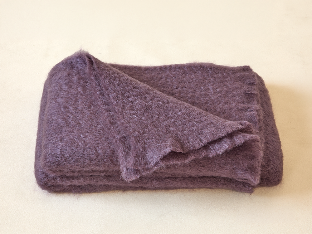 Mohair Lisos Throw: 683