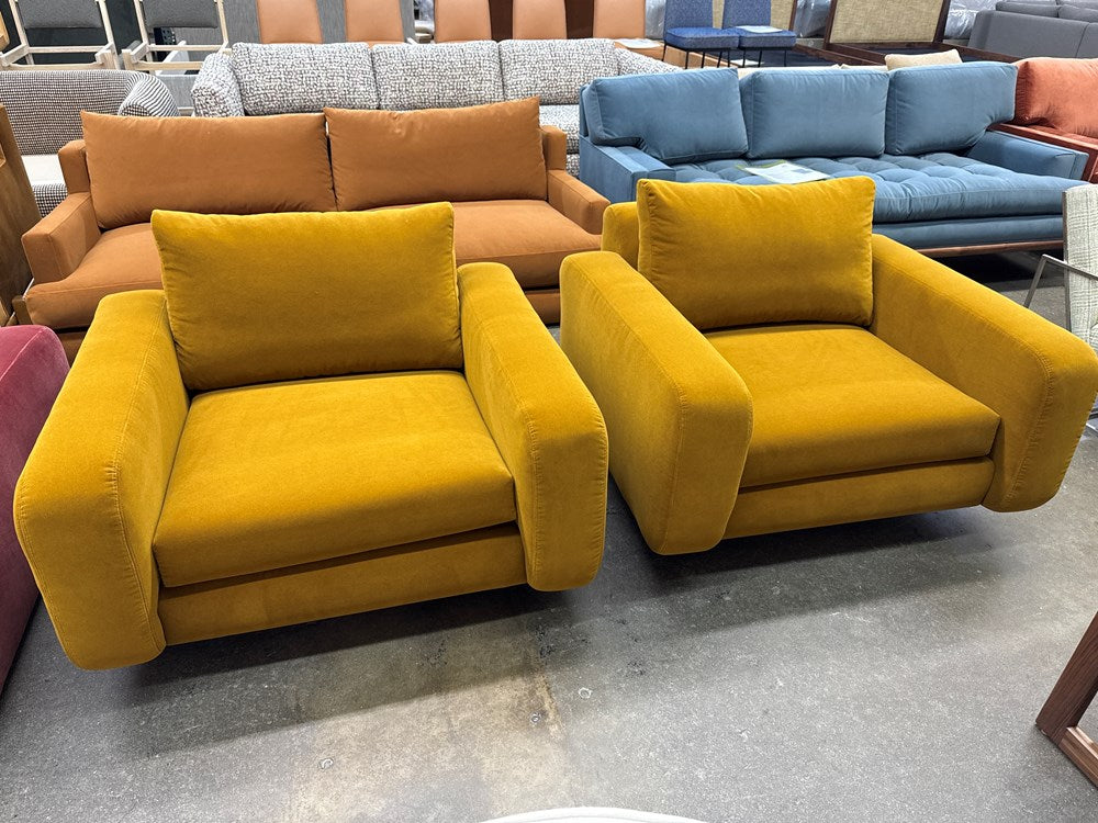 Mesa Swivel Chair