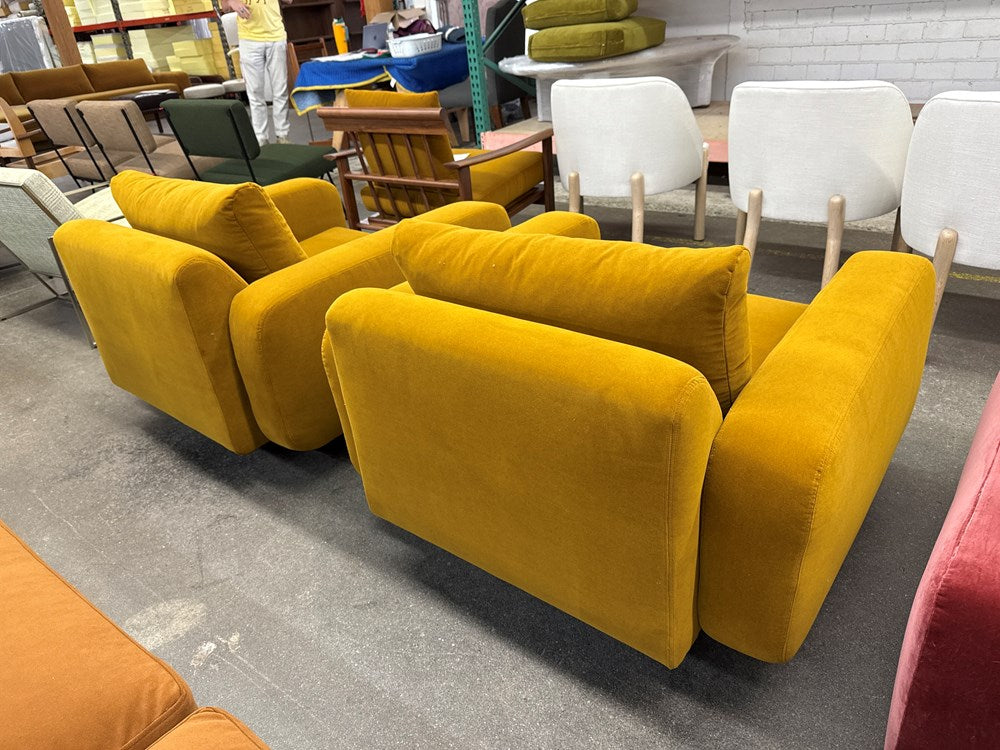 Mesa Swivel Chair