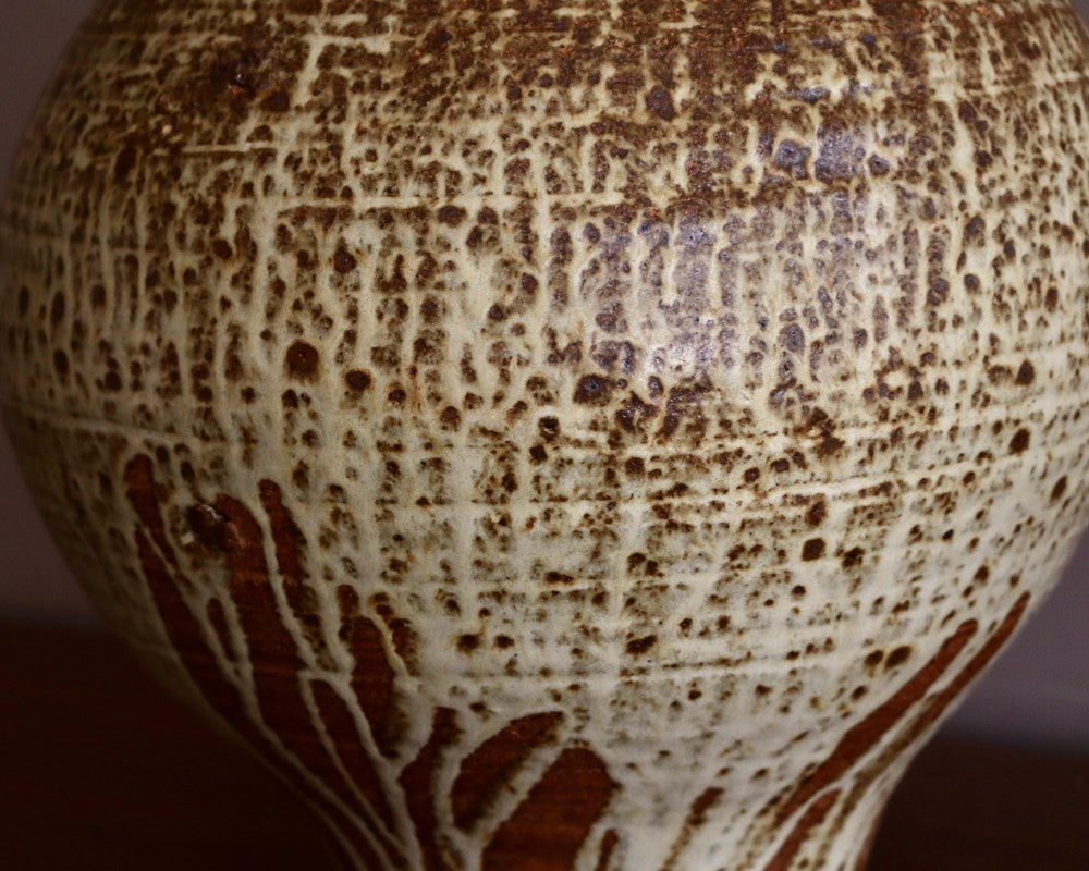 Round Vase