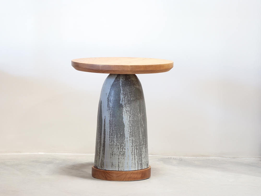 Rubini Elegant Side Table