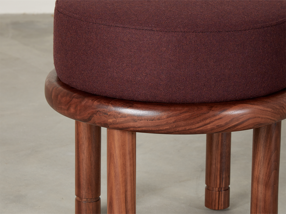 Petite Moreno Ottoman