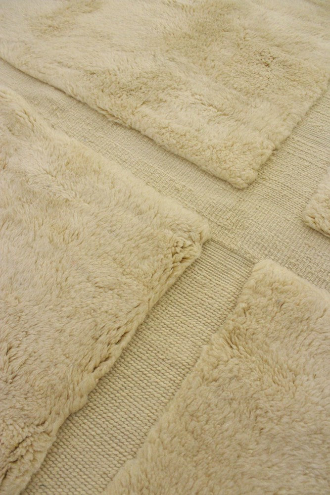 Ivory Hand Knotted Wool Rug