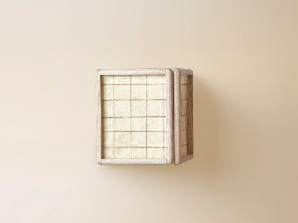 Small String Sconce - Clear Oak
