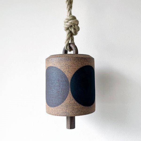 Thrown Bell Wide: Tucker Four Black