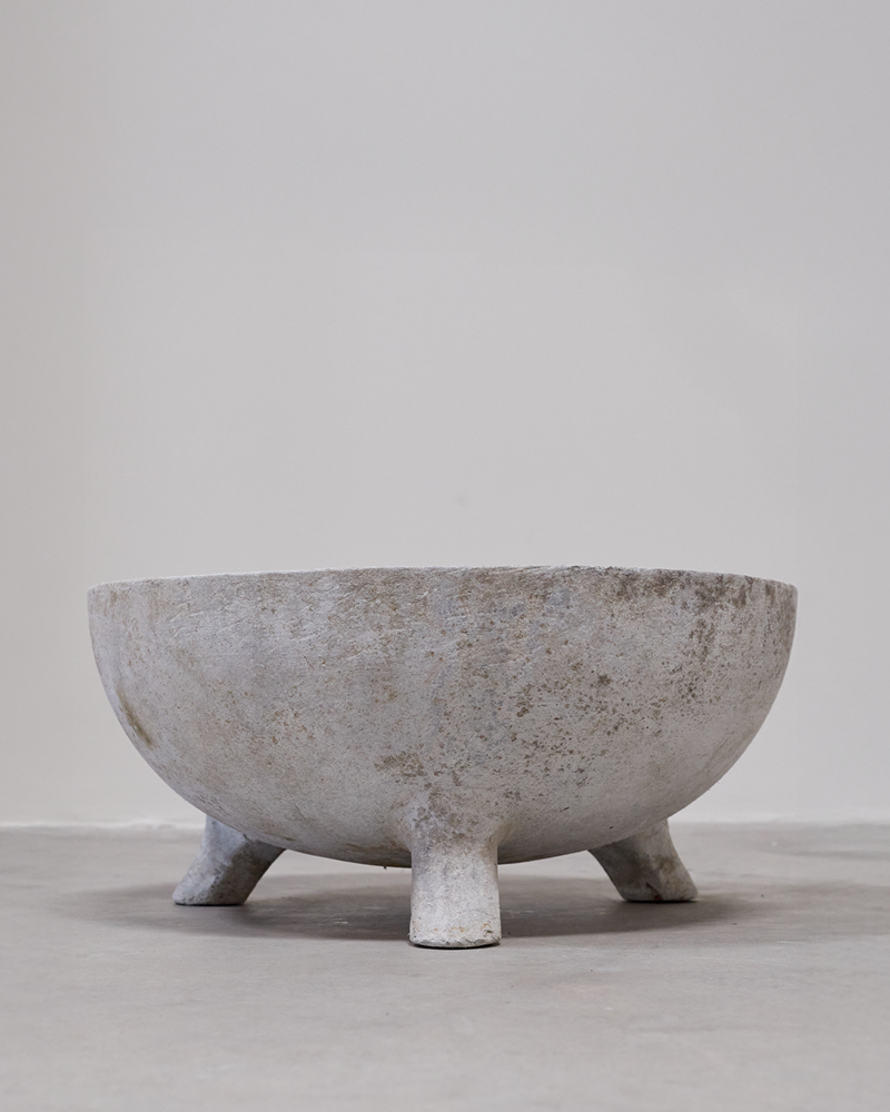 Willy Guhl Cauldron Planter