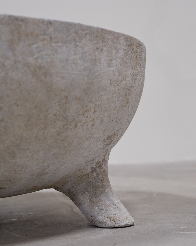 Willy Guhl Cauldron Planter