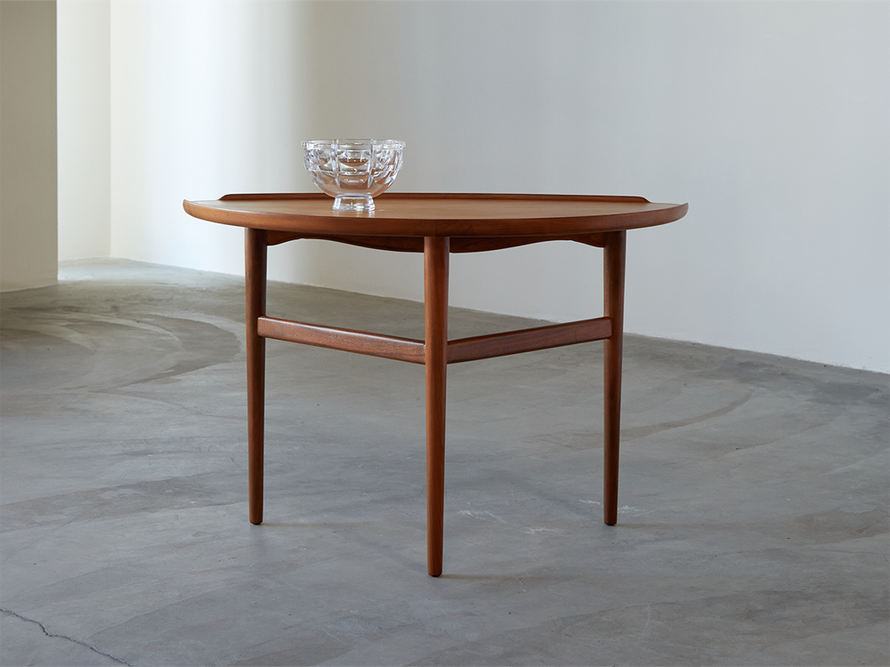 Finn Juhl, Cocktail Table