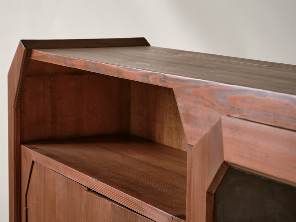 Felix Kayser Cabinet