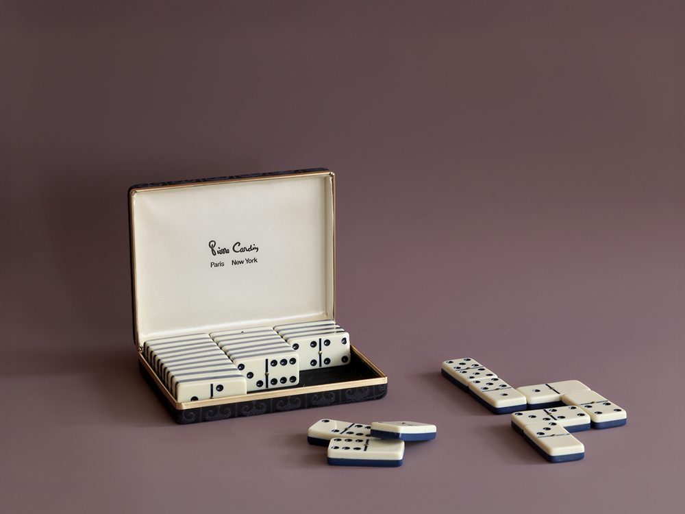 Pierre Cardin 30 Piece Dominos Dominoes Set with Case