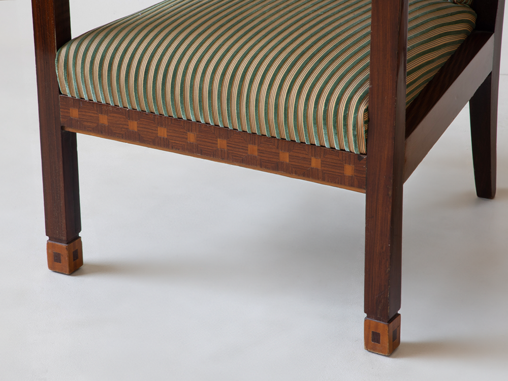 Pair of Italian Art Deco Armchairs, Italy c1930s