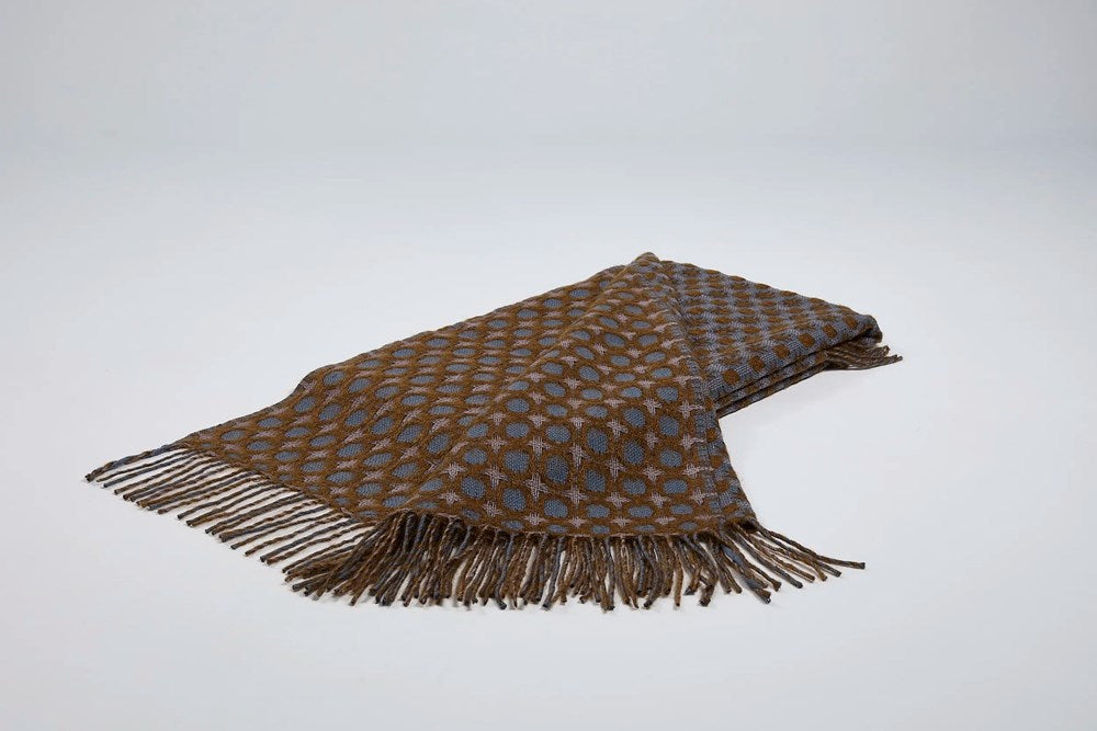 Picasso Throw: PS-47