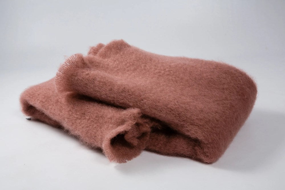 Mohair Lisos Blanket: 600
