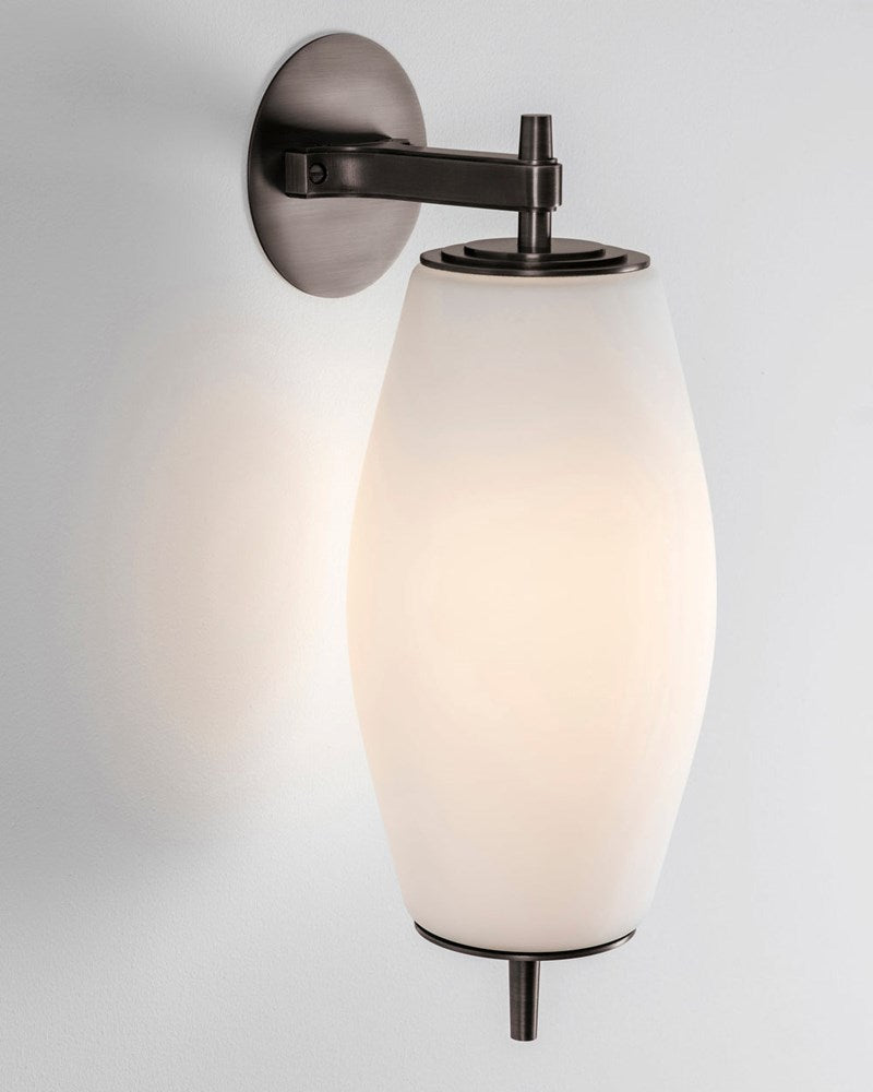 Nova Wall Light