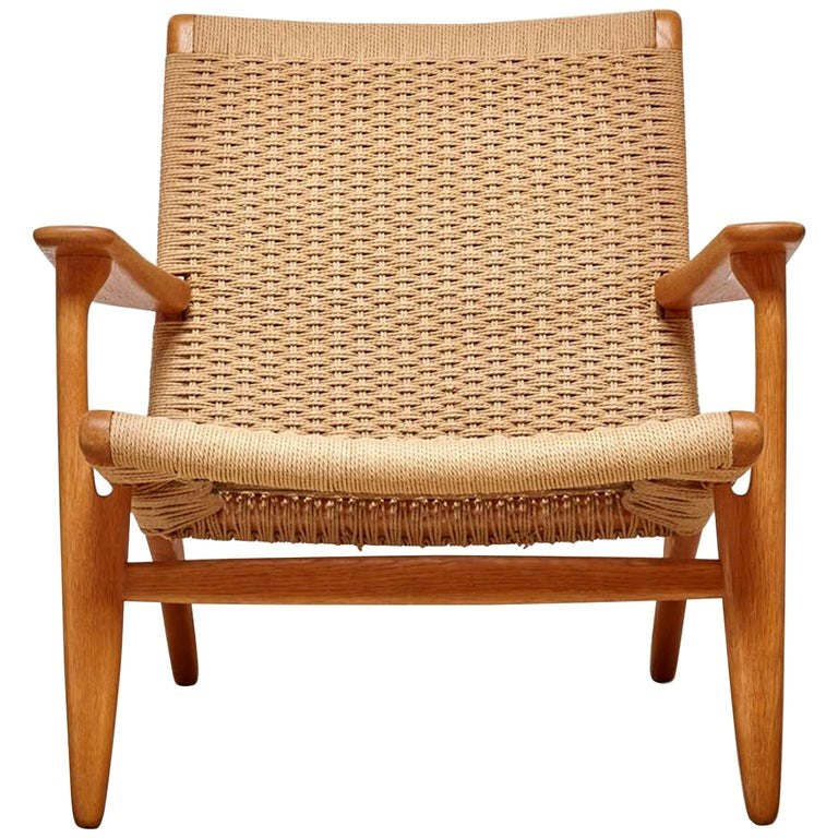 CH25" Armchair by Hans Wegner1