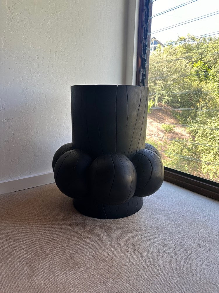 Rhue Bollard Table