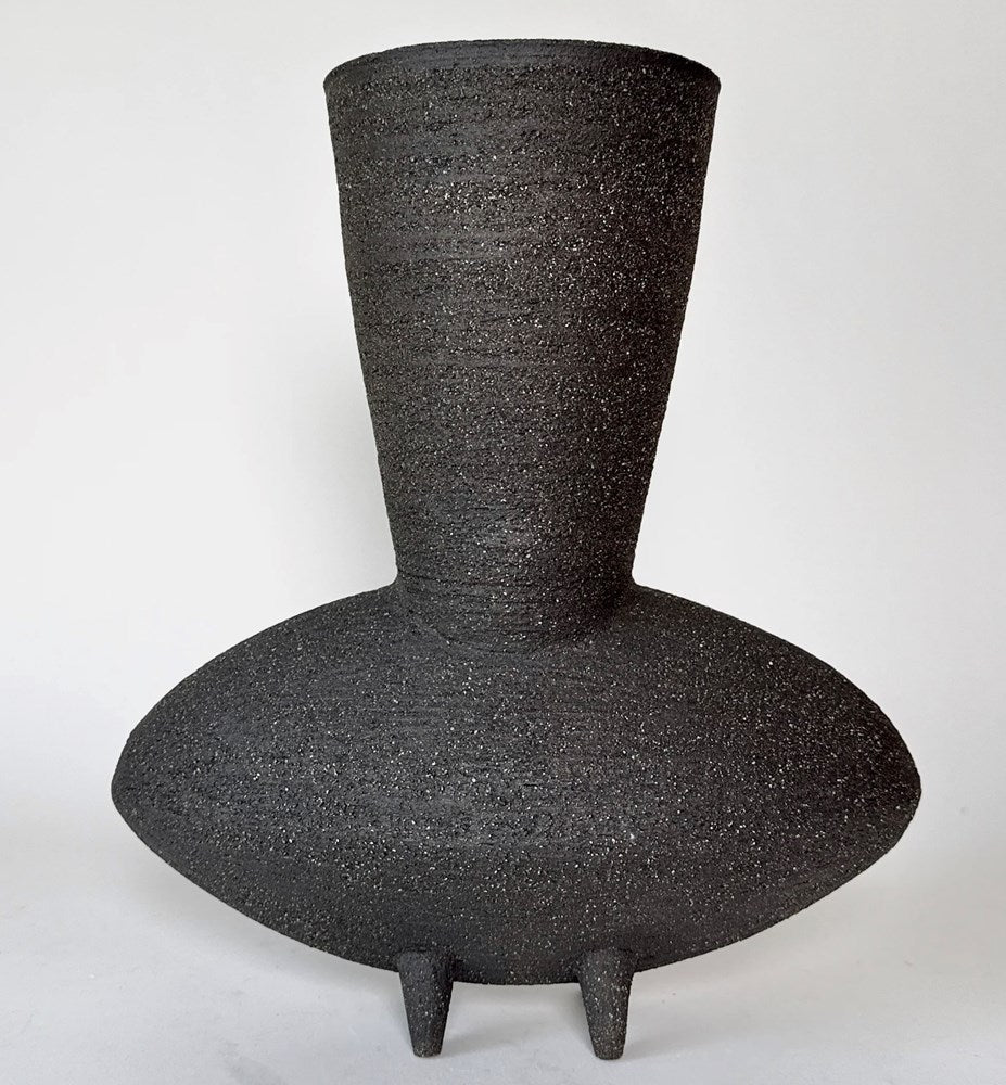 Leto Rhea Vase