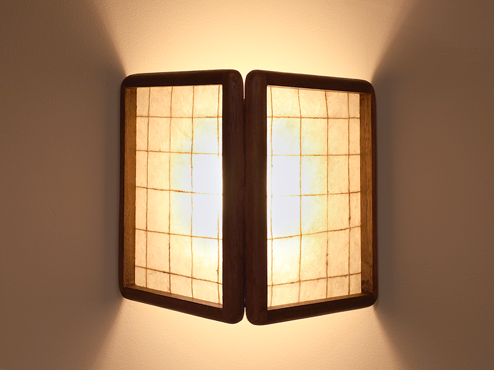 String Sconce