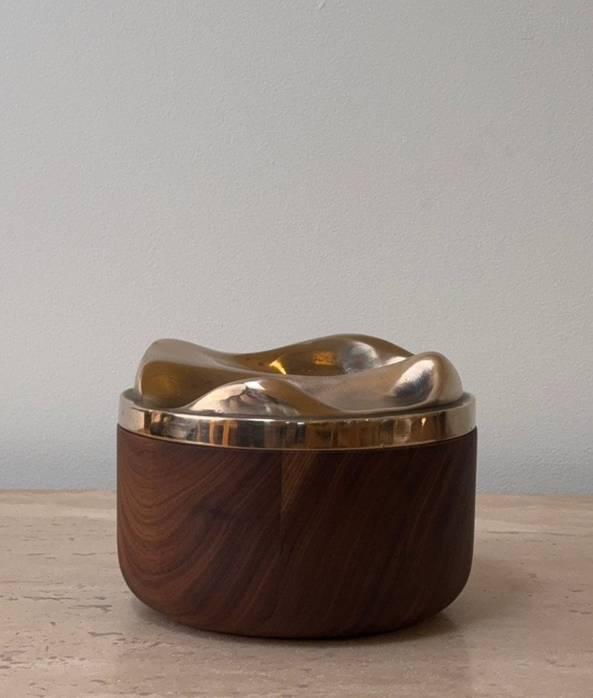 Round Box w/ Bronze Lid