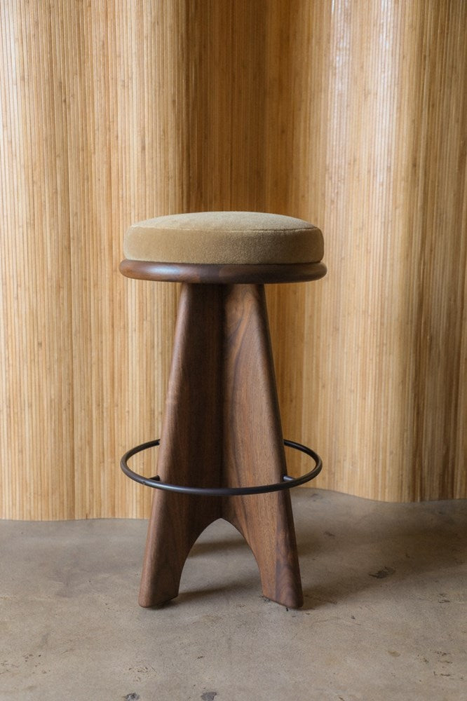 Ojai Swivel Counterstool