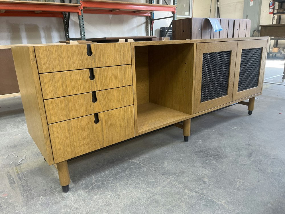 Niguel Credenza