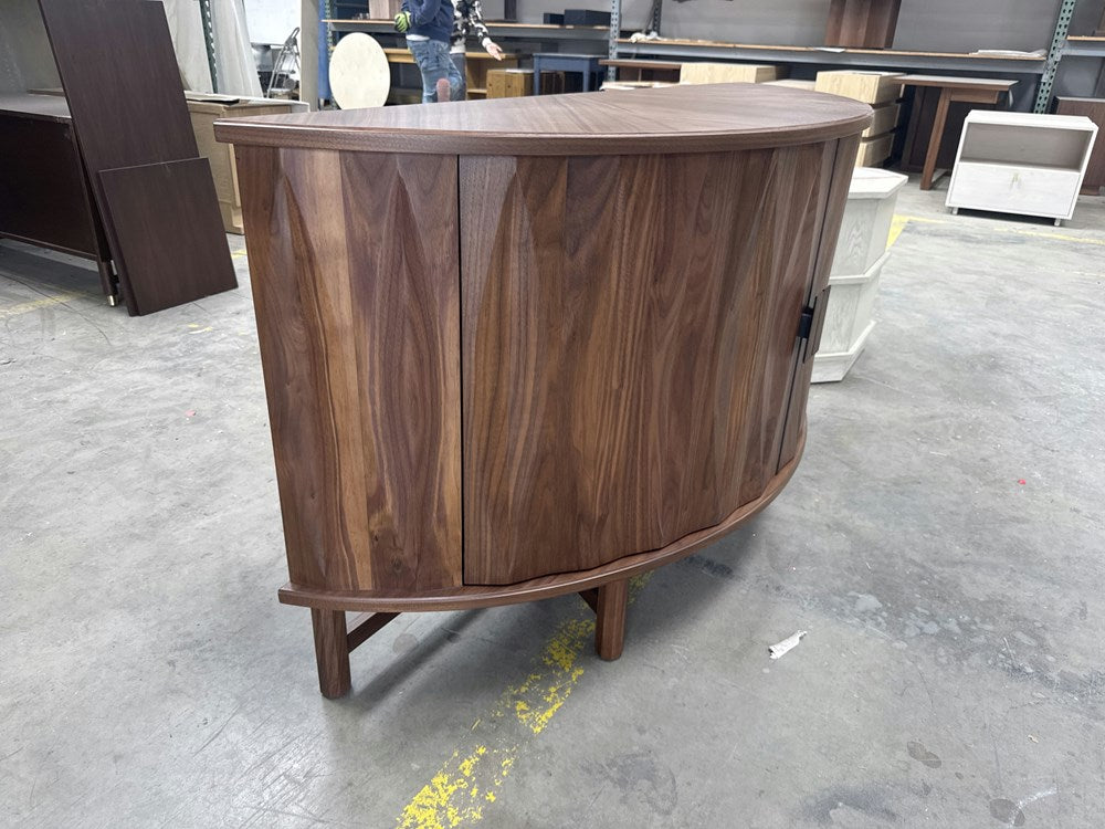 Griffin Console