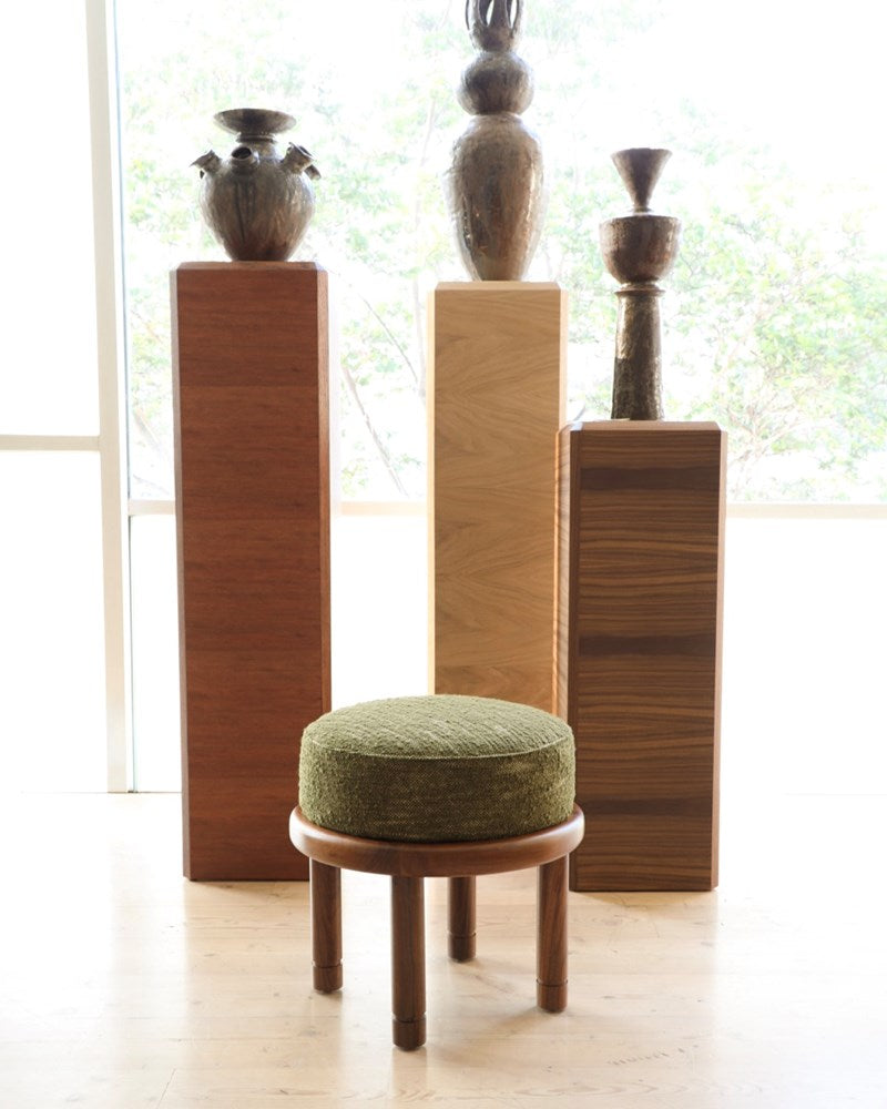 Petite Moreno Ottoman
