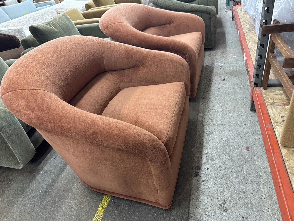Huxley Swivel Chair