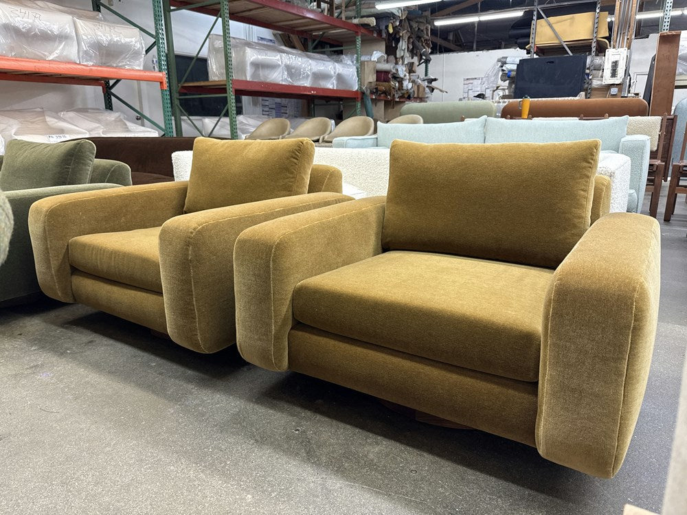 Mesa Swivel Chair