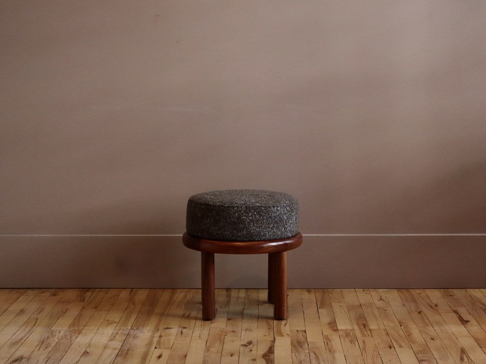 Petite Moreno Ottoman