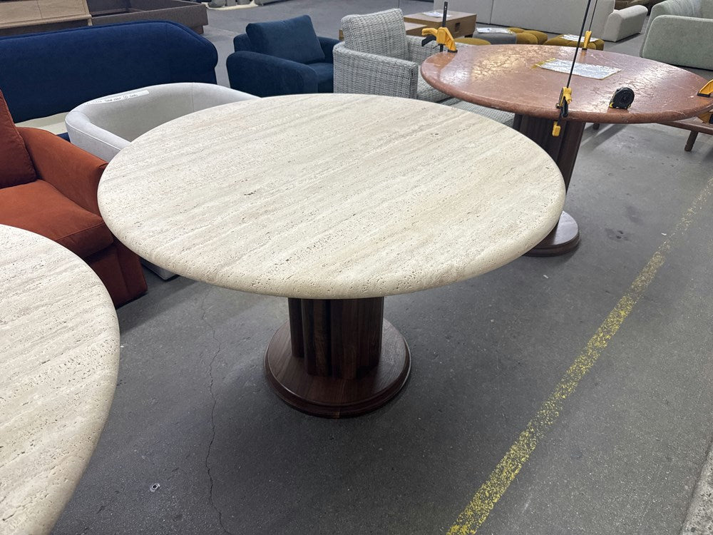 San Rafael Round Pedestal Dining Table 50"