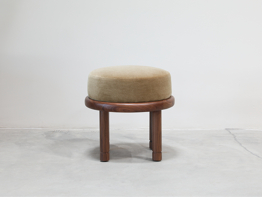 Petite Moreno Ottoman