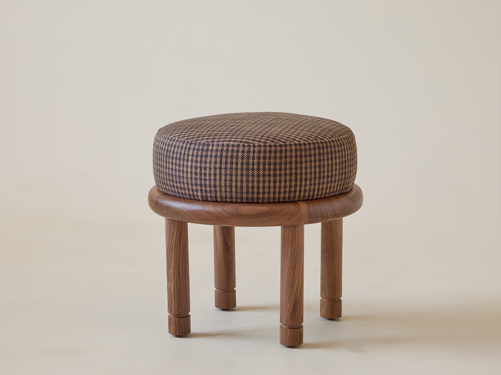 Petite Moreno Ottoman