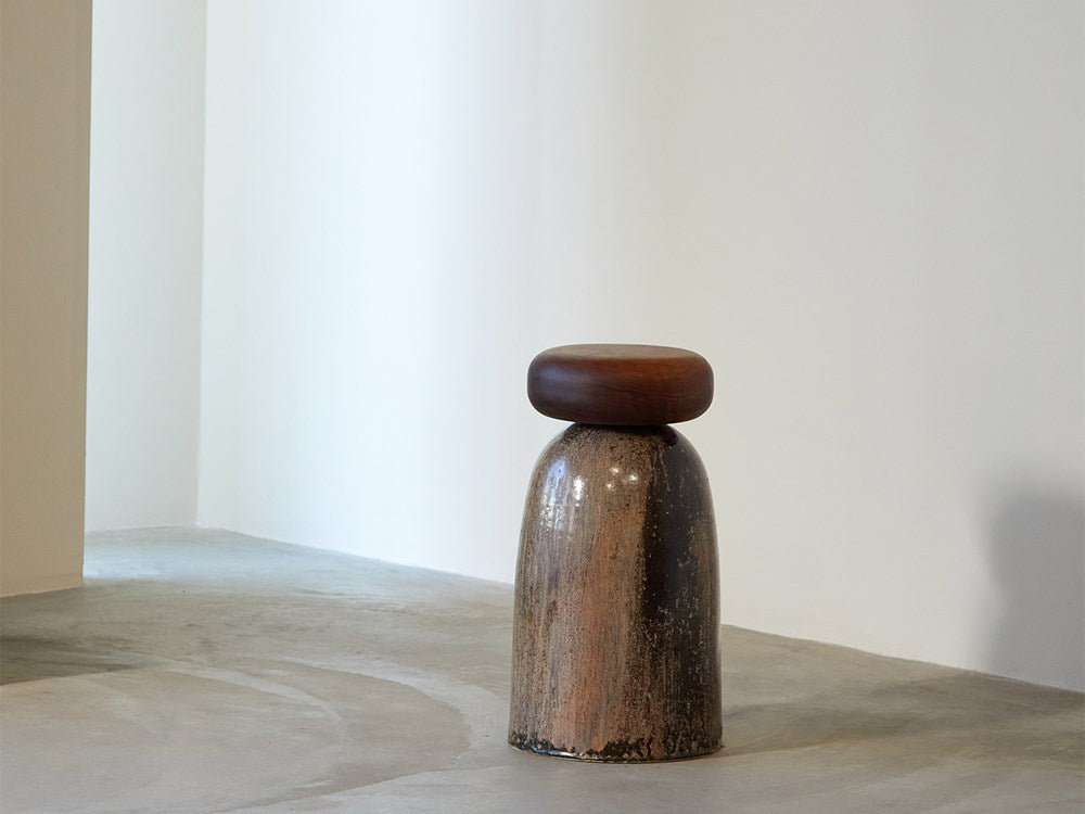 Rubini Side Table with Rounded Top