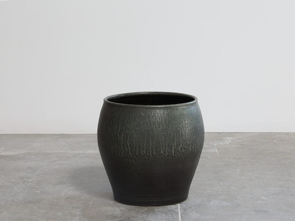 Large Curved Planter