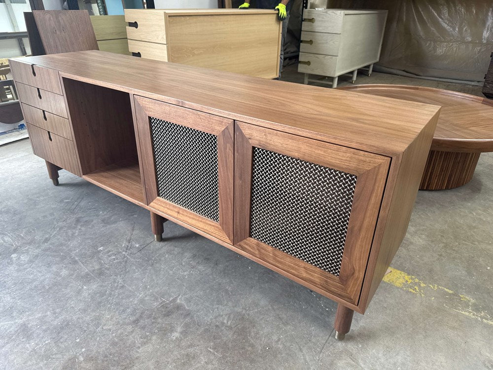 Niguel Credenza